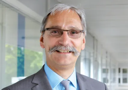 Professor Dr. Michael Gutmann