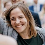 Jana Kirchhoff ist Alumna Psychologie im Fernstudium der PFH.