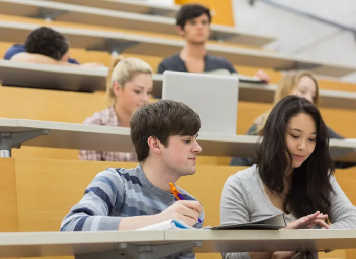 Reinschnuppern ins Studium am ZHT Campus in Göttingen